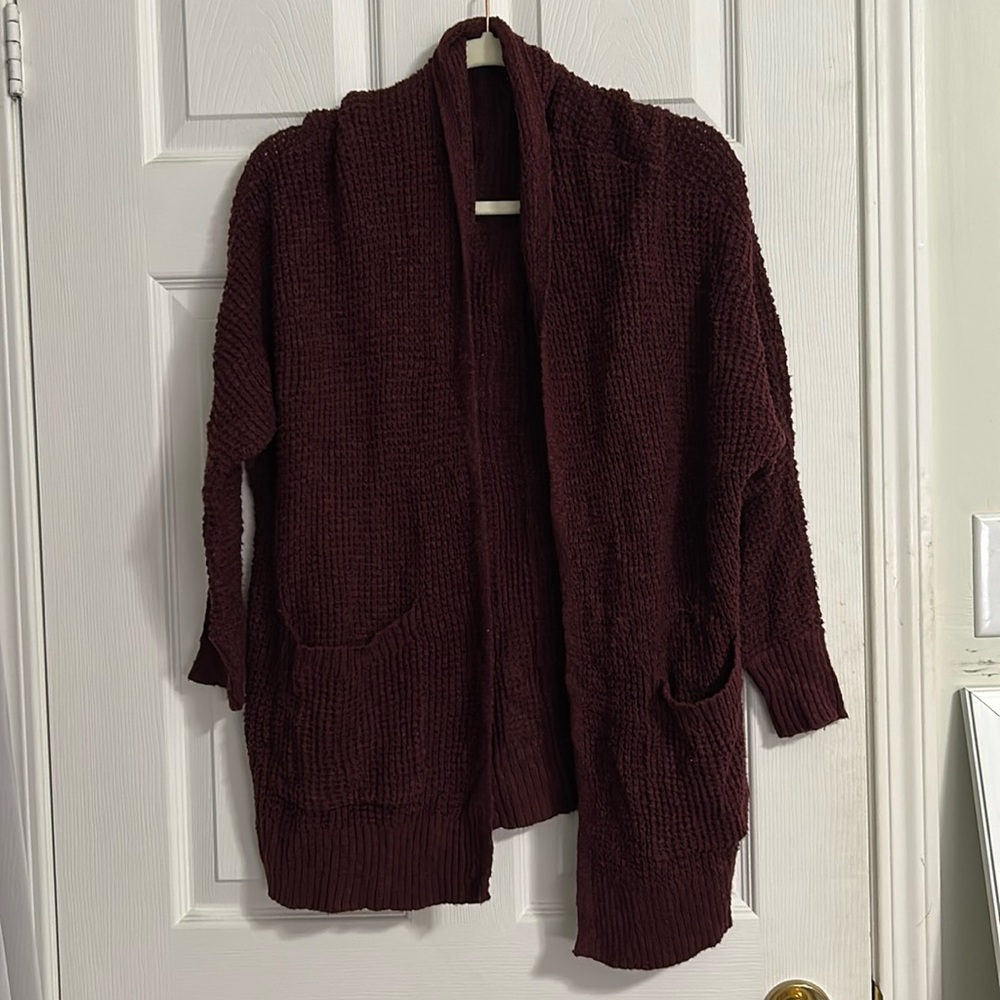 American Eagle Outfitters | Maroon Cardigan